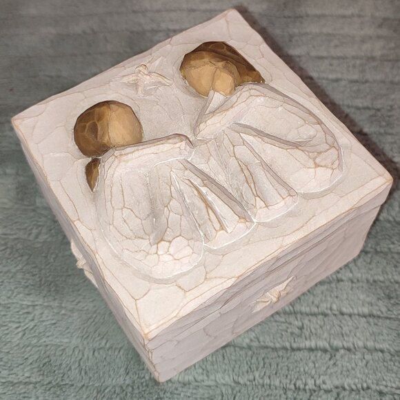 NEW Willow Tree Keepsake Box Jewelry Friendship Susan Lordi Design Ceramic - Picture 2 of 8